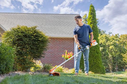 STIHL® – FSA 60 R Loop‑Handle Trimmer | 36V Battery‑Powered| Battery and Charger Included